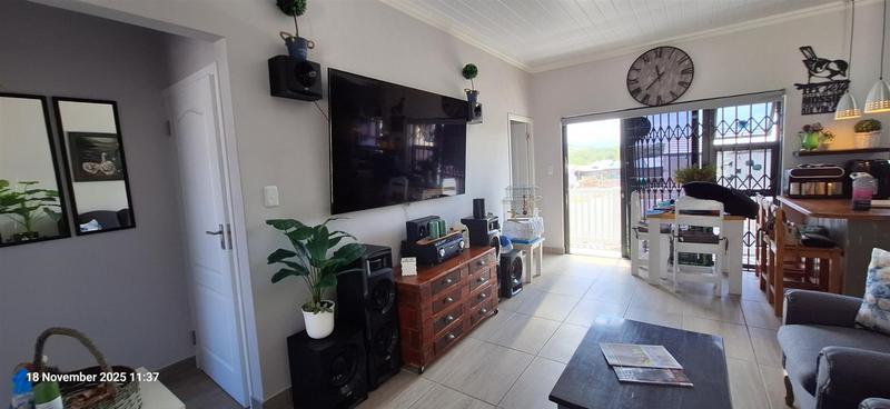 2 Bedroom Property for Sale in Reebok Western Cape